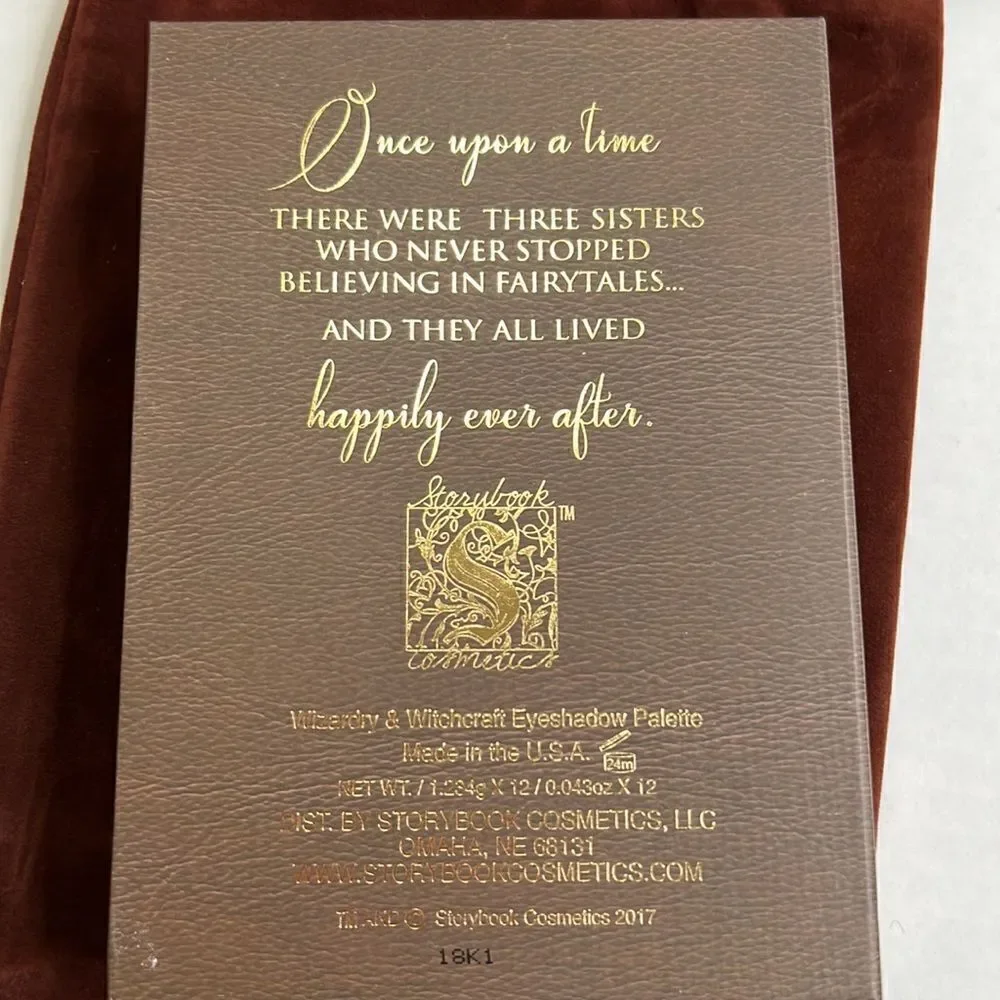 Storybook Cosmetics - Wizardry and Witchcraft Eyeshadow Palette Book